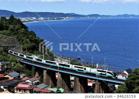 251系列特急“Super View Odoriko”①東海道本線早川-根風川 251系列特急“Super View Odoriko”①東海道本線早川-根風川 84628159