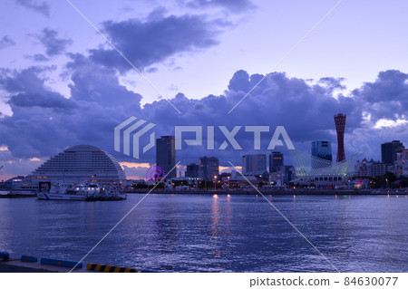Kobe Port Tower and Mosaic Big Ferris at dusk Kobe Port Tower and Mosaic Big Ferris at dusk 84630077