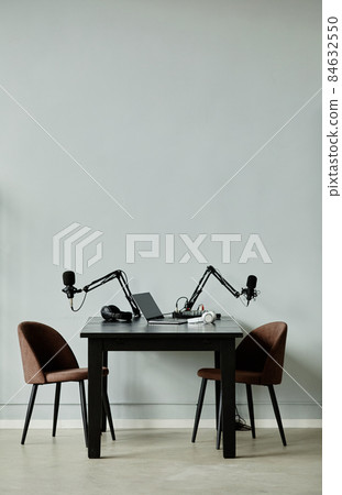 Minimal Podcast Studio Minimal Podcast Studio 84632550