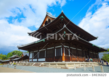 東福寺正殿和藍天佛殿 84636820