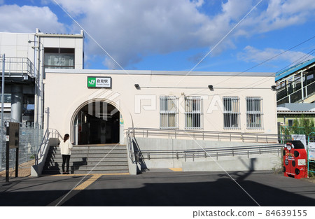 Station building of Kurami Station on the Sagami Line Station building of Kurami Station on the Sagami Line 84639155