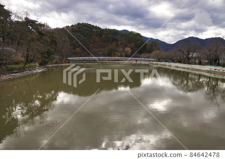 Takigaike Garyu Park, Suzaka City, Nagano Prefecture 84642478