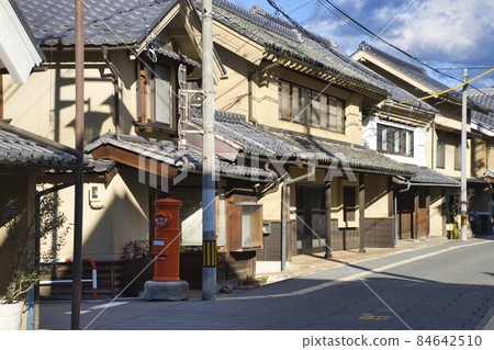 Kura cityscape and retro mailbox Suzaka City, Nagano Prefecture 84642510