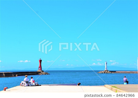 深海港口 深海港口 84642966