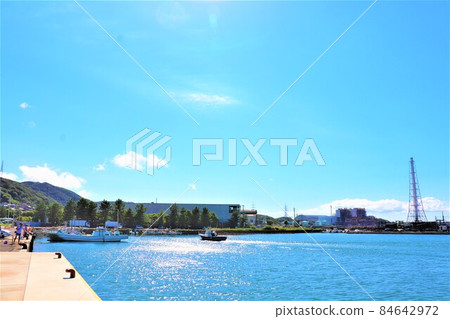 Deep Sea port 84642972