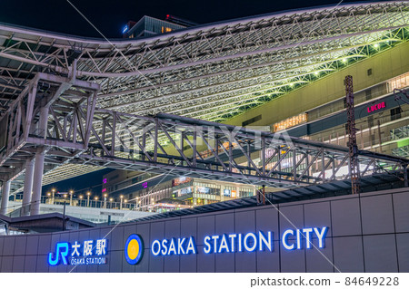 大阪府大阪市 夜 JR 大阪站（夜景） 84649228
