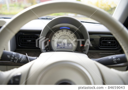 Light car speedometer 84659043