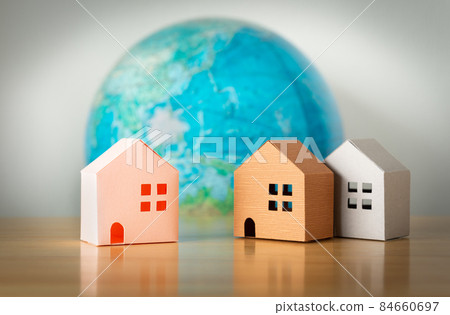 Globe and house overseas real estate overseas migration overseas real estate investment Globe and house overseas real estate overseas migration overseas real estate investment 84660697
