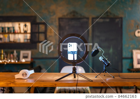 YouTuber studio no people 84662163