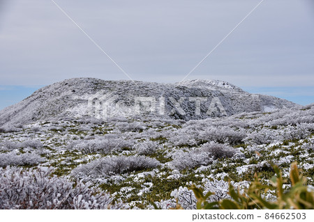 冬天的那須山脈 84662503