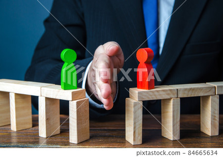 A man breaks contact between people. Stop the hot phase of the conflict. Mediation and arbitration services. Ending an conflict, alternative way to resolve dispute. Find a compromise. Reducing tension 84665634