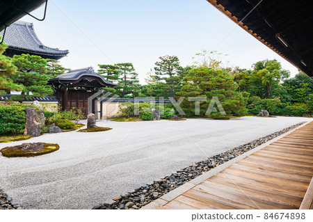 Kyoto Kenninji Temple Daioen 84674898