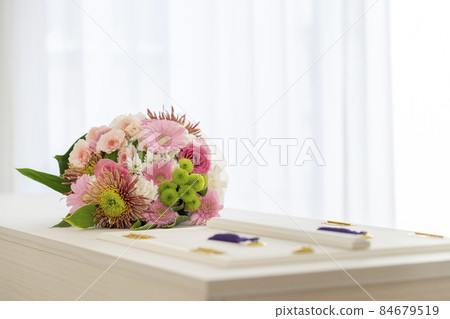 Image of the ending bouquet of the coffin bouquet 84679519