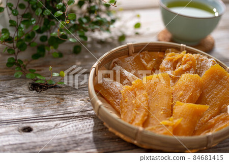 Autumn taste handmade dried potatoes 84681415