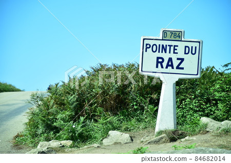 通往法國布列塔尼最西端 Pointe du Raz 的路 84682014
