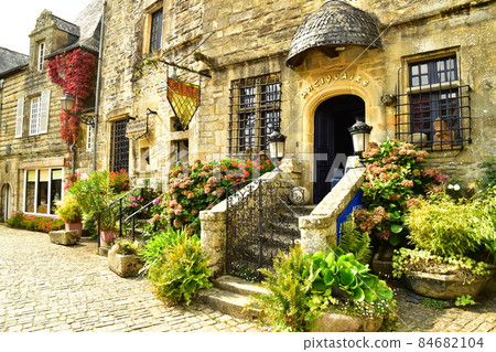 Traditional architecture of Rochefort-en-Terre, a beautiful village in Brittany, France 84682104