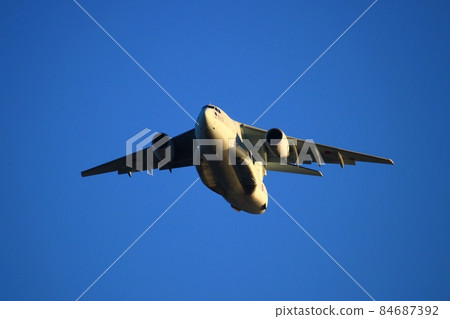 c-2運輸機 c-2運輸機 84687392
