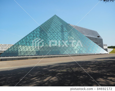 Moerenuma Park Glass Pyramid Moerenuma Park Glass Pyramid 84692172