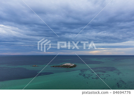 Eagle Island seen from Eble Bluff in Western Australia, Australia Eagle Island seen from Eble Bluff in Western Australia, Australia 84694776