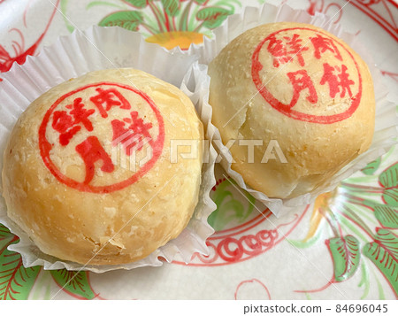 上海的中秋特產，肉月餅 84696045