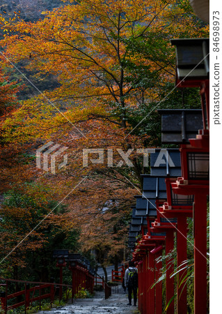 Autumn Kibune Shrine and surrounding scenery Autumn Kibune Shrine and surrounding scenery 84698973