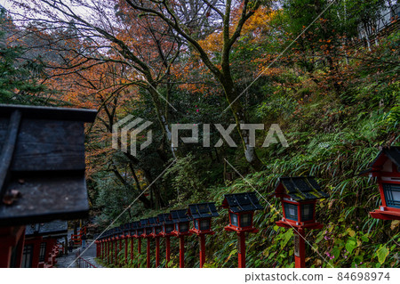 Autumn Kibune Shrine and surrounding scenery Autumn Kibune Shrine and surrounding scenery 84698974