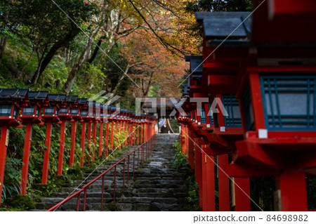 Autumn Kibune Shrine and surrounding scenery Autumn Kibune Shrine and surrounding scenery 84698982