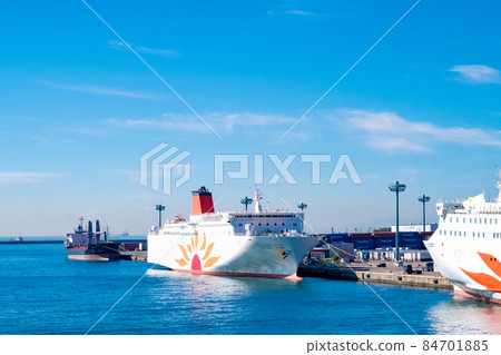 Osaka Nanko Cosmo Ferry Terminal Osaka Nanko Cosmo Ferry Terminal 84701885