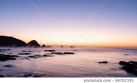 《和歌山縣》櫛本町田原海灘黎明 《和歌山縣》櫛本町田原海灘黎明 84702391