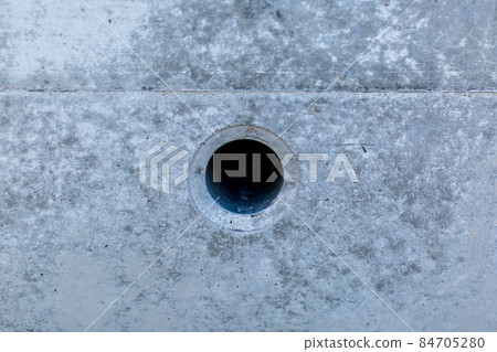 Drain outlet 84705280