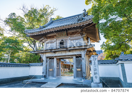 [No. 9 Fudasho] Horinji Temple Niomon [Shikoku 88 places] 84707874