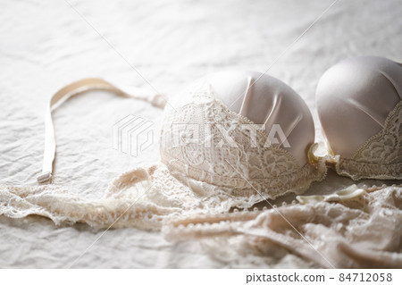 蕾絲文胸短褲女式內衣形像素材 蕾絲文胸短褲女式內衣形像素材 84712058