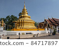 Within Wat Phra That Si Chom Thong is a Buddhist temple in Chiang Mai province northern of Thailand. 84717897