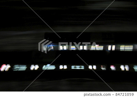 京濱東北線/山手線夜間並行運行 京濱東北線/山手線夜間並行運行 84721059