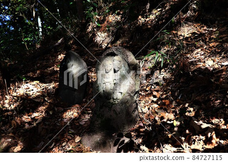 群馬縣倉淵町的道索人 / 鐵匠 84727115