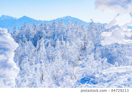 [Winter material] Winter Kitayokodake mountain climbing scenery [Nagano Prefecture] 84729213
