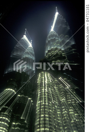 MALAYSIA KUALA LUMPUR TWIN TOWERS 84731181