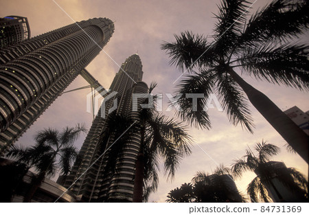MALAYSIA KUALA LUMPUR TWIN TOWERS MALAYSIA KUALA LUMPUR TWIN TOWERS 84731369