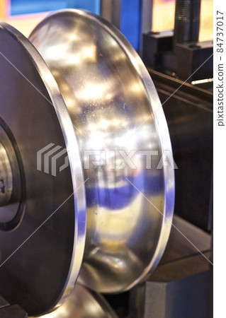 Various metal elements of rolls of rolling mills 84737017