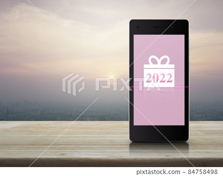Business happy new year 2022 shop online concept Business happy new year 2022 shop online concept 84758498