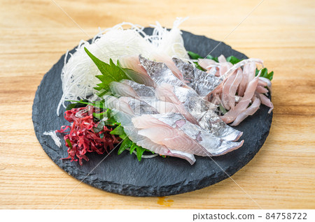 Hairtail sashimi 84758722