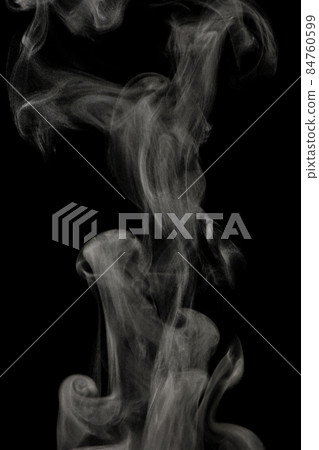 蒸汽、蒸汽、蒸汽、煙霧、黑色背景中的氣溶膠 蒸汽、蒸汽、蒸汽、煙霧、黑色背景中的氣溶膠 84760599