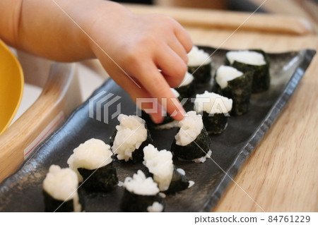 Baby's sushi-style celebration set, nigiri sushi-style baby food sushi 84761229