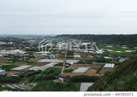 Scenery of prisoners 84765071