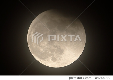 November 19, 2021 Partial lunar eclipse progress of almost total lunar eclipse seen in Japan 84768929