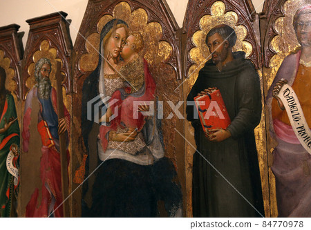 Pinacoteca nazionale decors, Siena, tuscany, italy 84770978