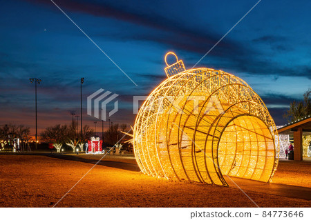 Night view of the beautiful Christmas decoration lights in Mitch Park 84773646
