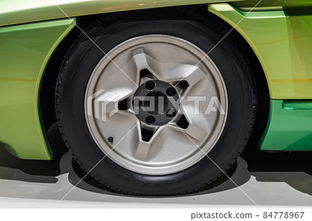 Wheel of a conceptual green sports car Wheel of a conceptual green sports car 84778967