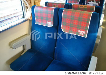 SL Taiki equipped with the Christmas head mark that was boarded on December 17, 2017 and a passenger car with Christmas specifications SL Taiki equipped with the Christmas head mark that was boarded on December 17, 2017 and a passenger car with Christmas specifications 84779437