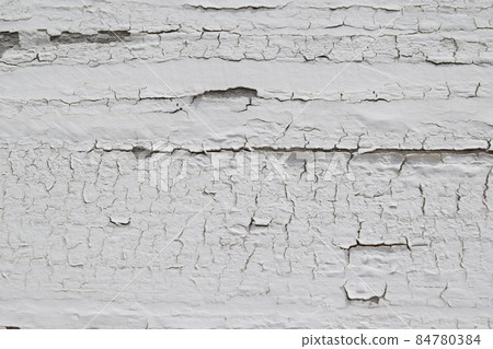 Cracked white paint 84780384